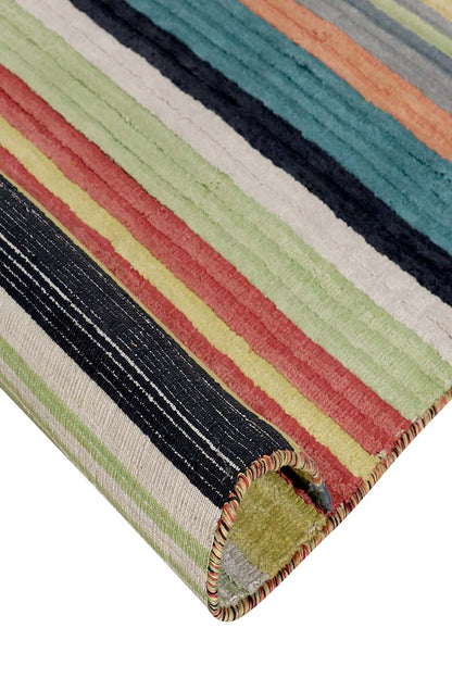 Carpe Natura Handloom Wool and Viscose Area Rug